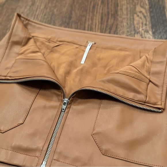 Free People Brown Maya Mod Vegan Leather Zipper Mini Skirt Size Small 4 - Picture 4 of 7
